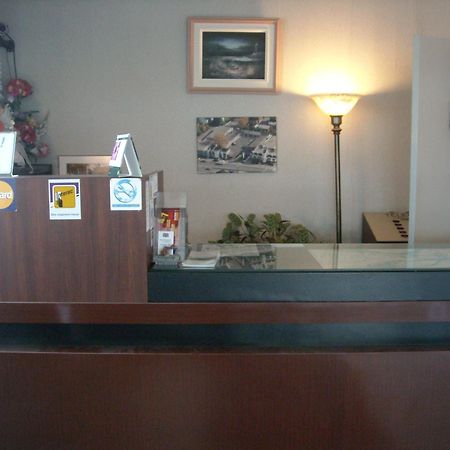 Motel Seigneurie De Vaudreuil エクステリア 写真