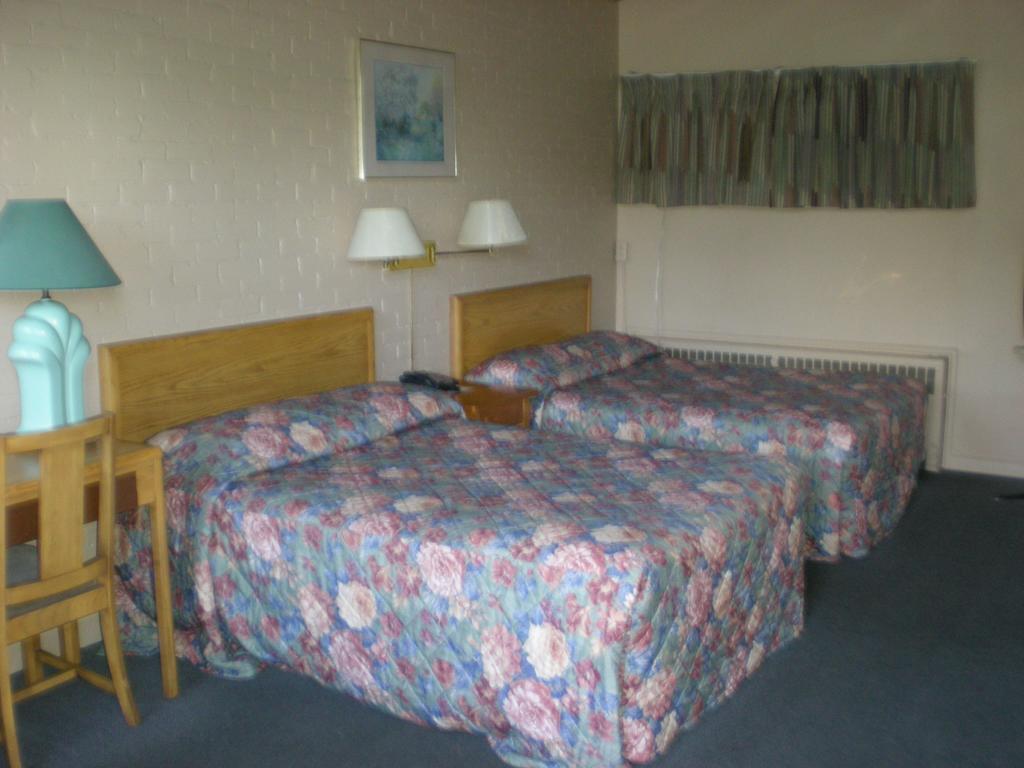 Motel Seigneurie De Vaudreuil 部屋 写真